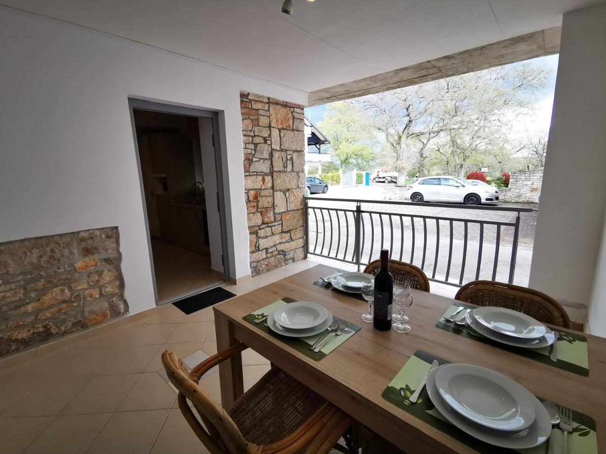 Meressa Paolia Apartments Новиград Экстерьер фото