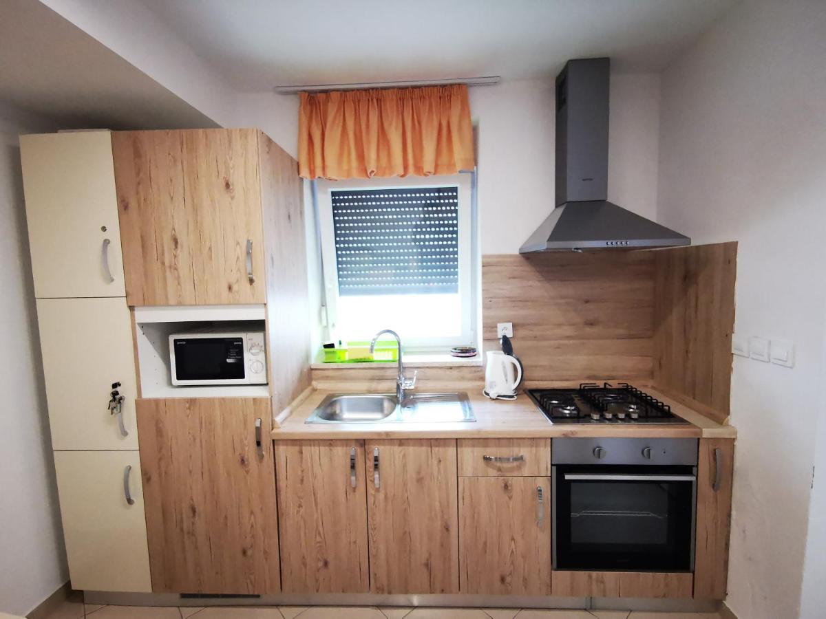 Meressa Paolia Apartments Новиград Экстерьер фото